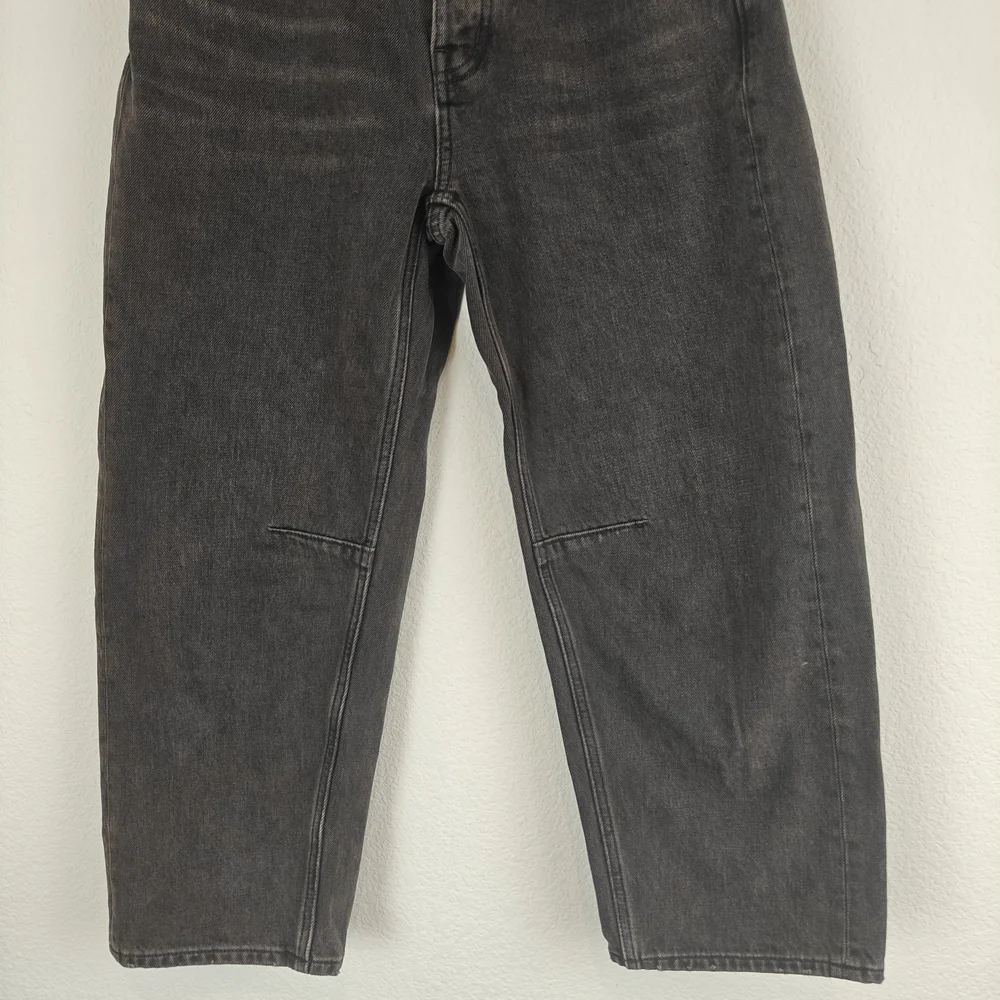 Madewell Darted Barrel Leg Jeans Olenda Wash Petite 24P | High Rise Black Denim - Picture 6 of 16